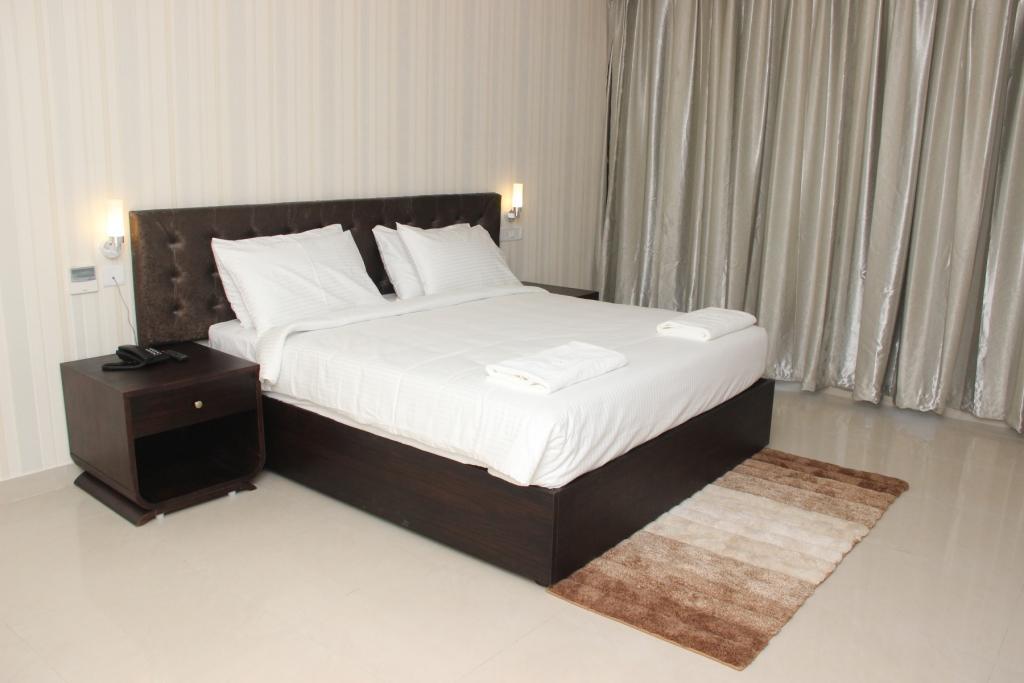מלון Nāgercoil Parvathi Residency מראה חיצוני תמונה